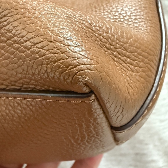 Coach Scout Hobo in Saddle - Picture 12 of 15